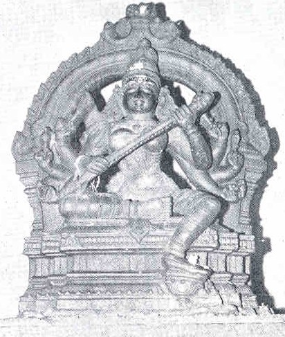 saraswathi.jpg (91314 bytes)